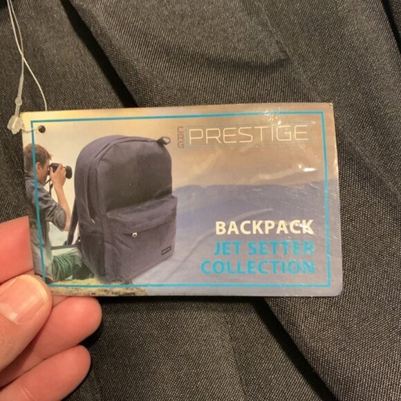 Backpack - Picture 3 of 5